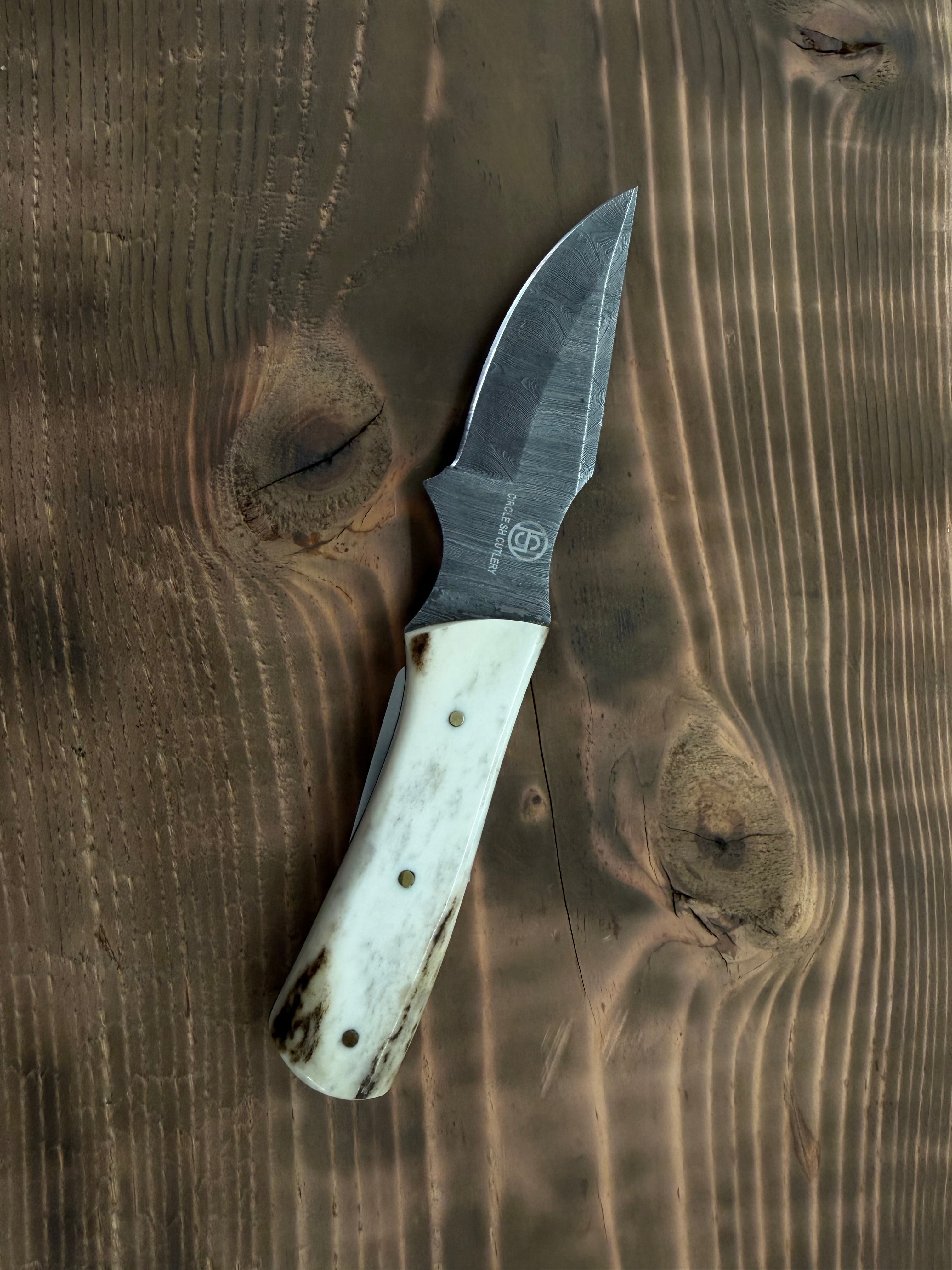Circle SH Damascus 6 1/2" Blade w/Leather Sheath