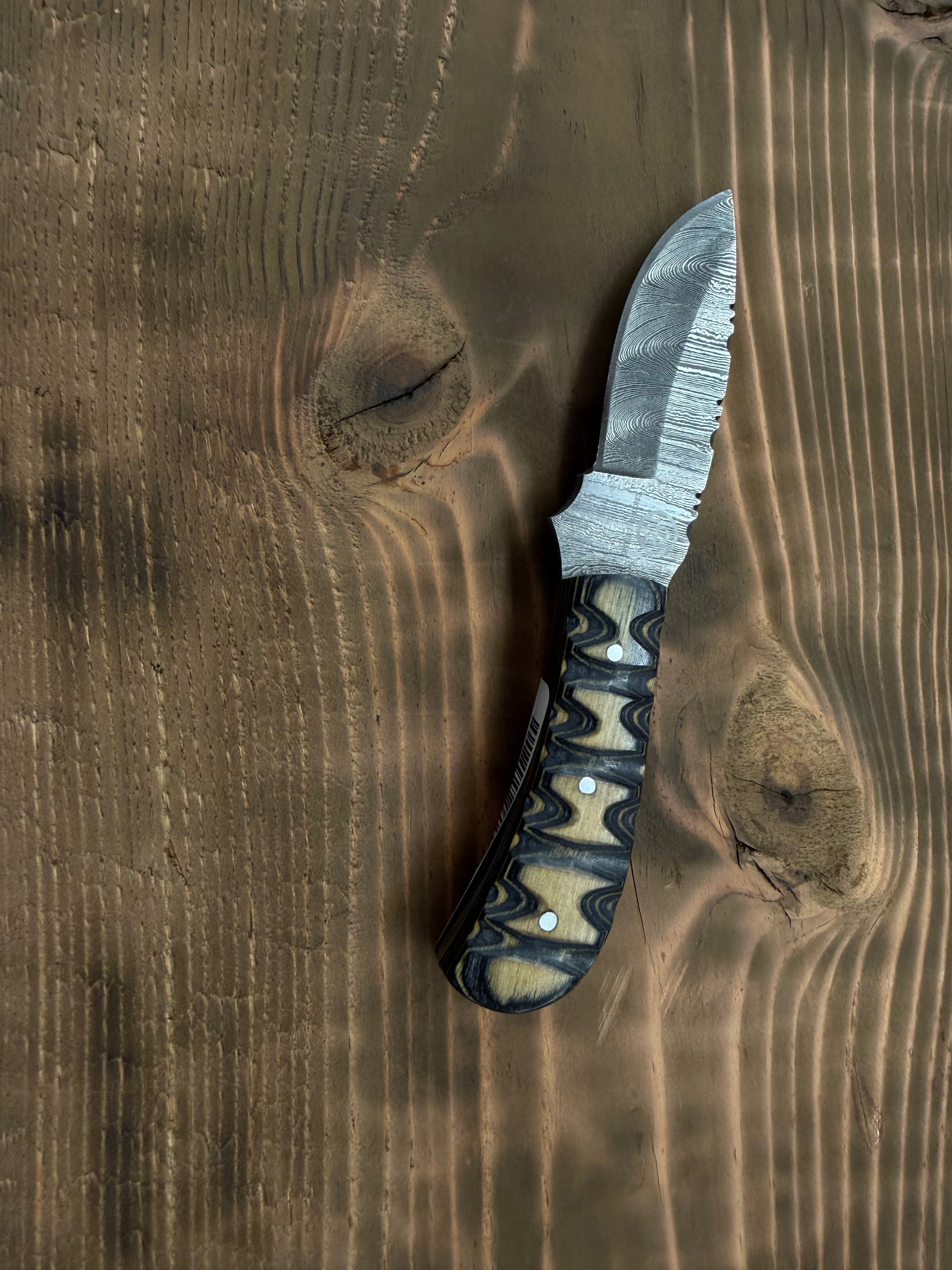 Circle SH Damascus 6" Blade Black & Natural Pakka Wood Handle