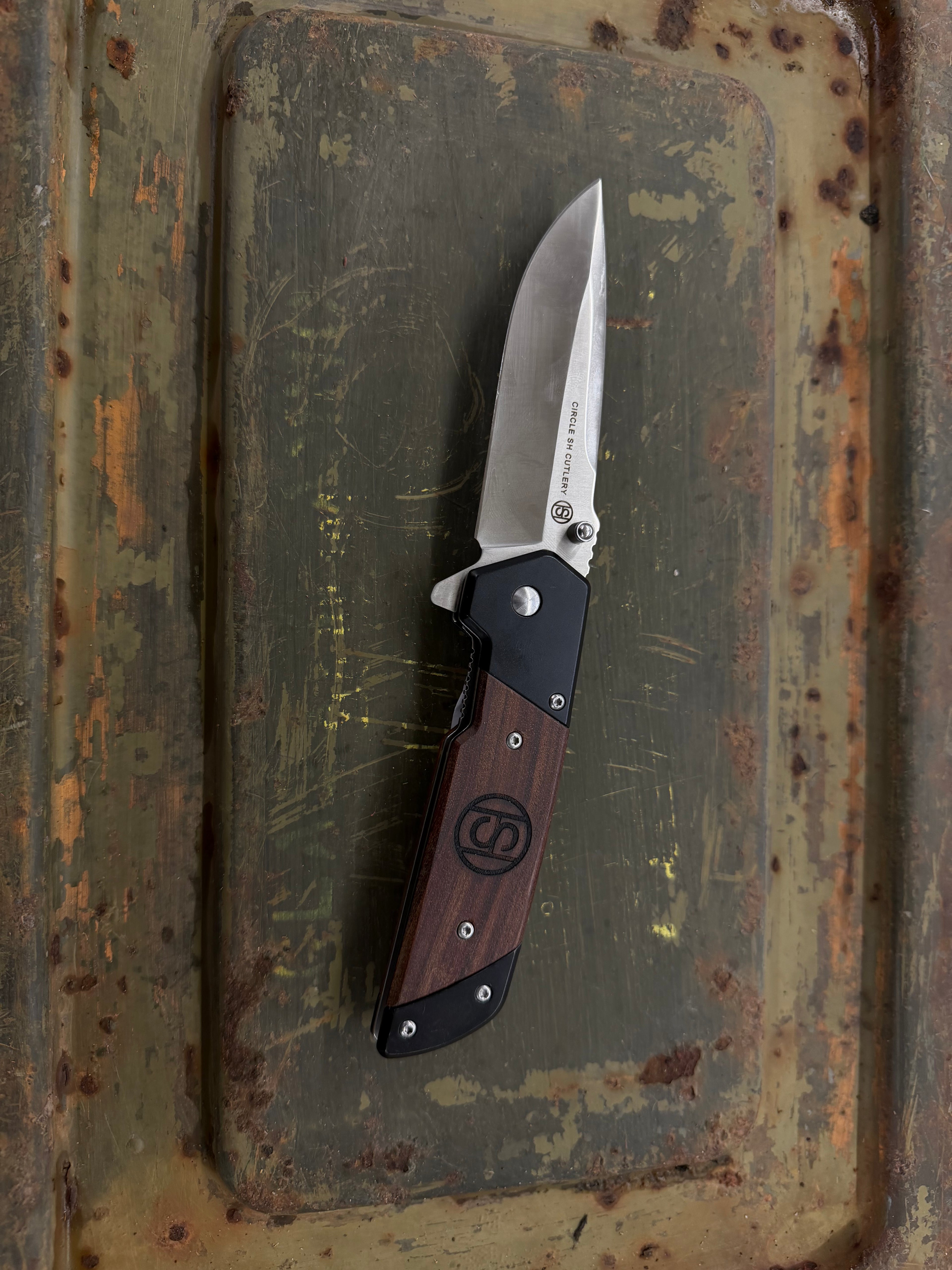 Circle SH Knife 4.5" Black Bolster Rosewood Handle