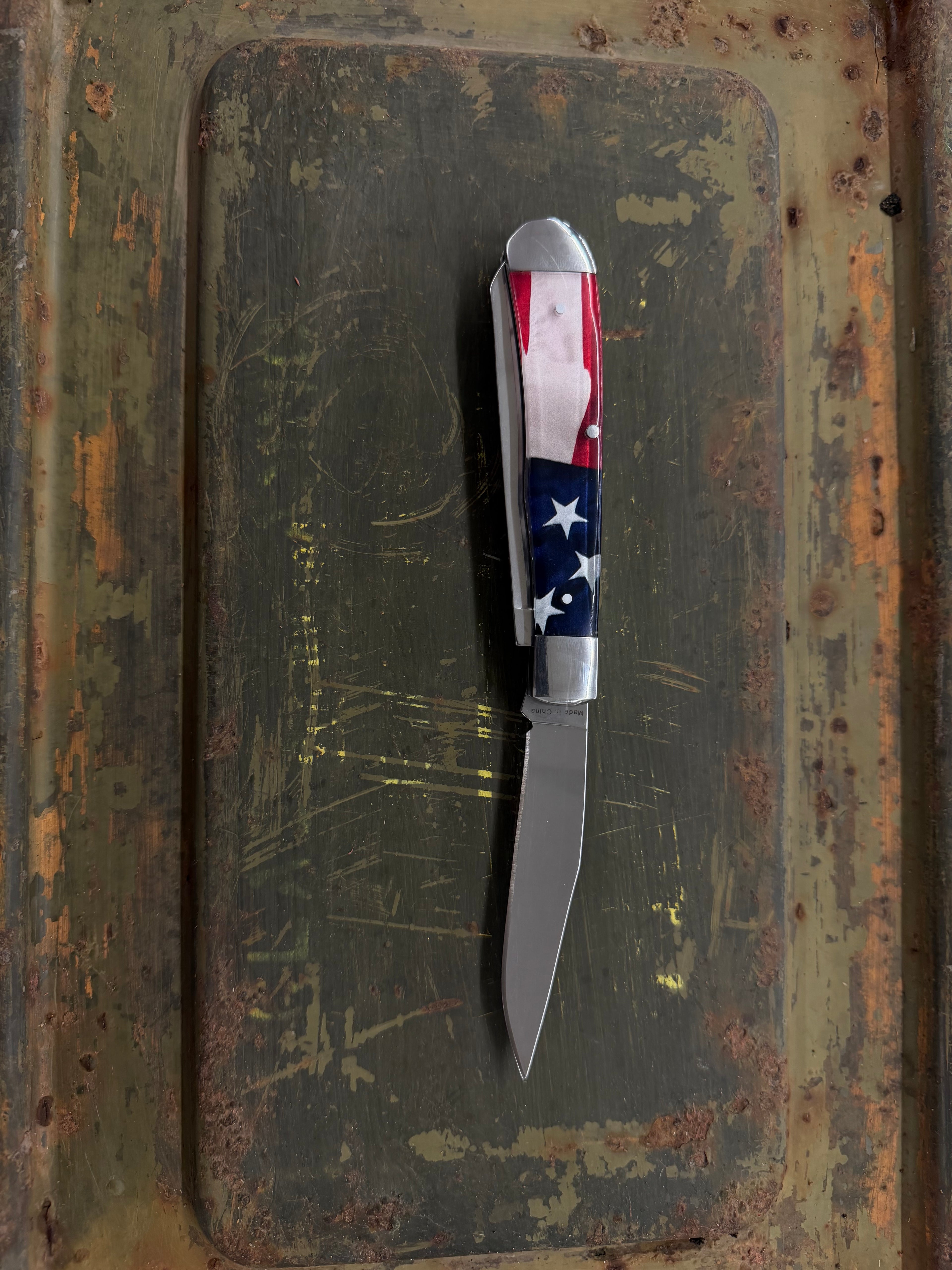 Circle SH Knife American Flag "We The People"