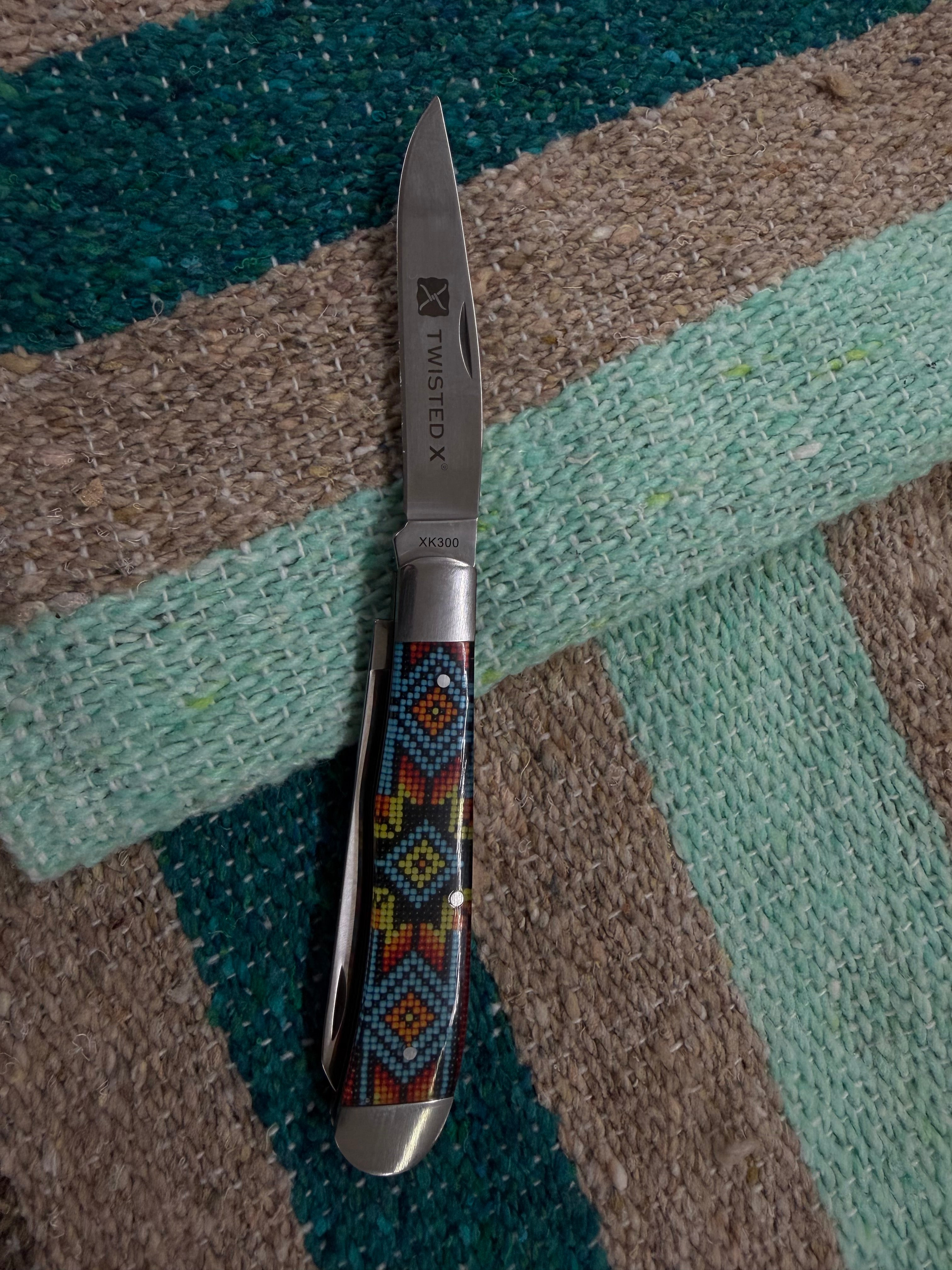 Twisted X Knife OYB Beaded Design Handle